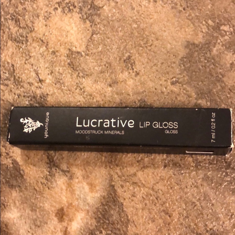 Younique Lipgloss/Lucky